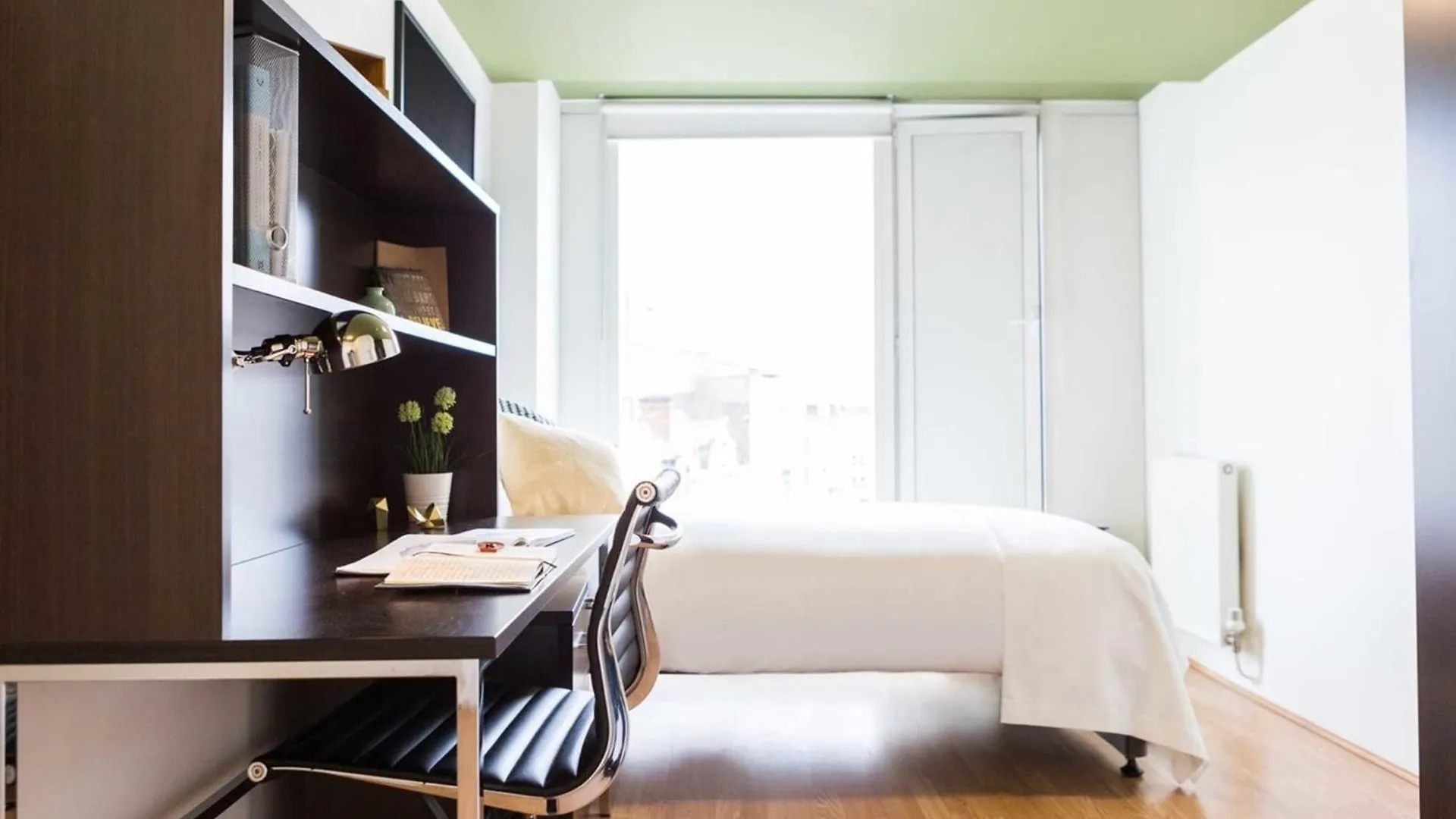 Apartment Chapter Spitalfields In London United Kingdom