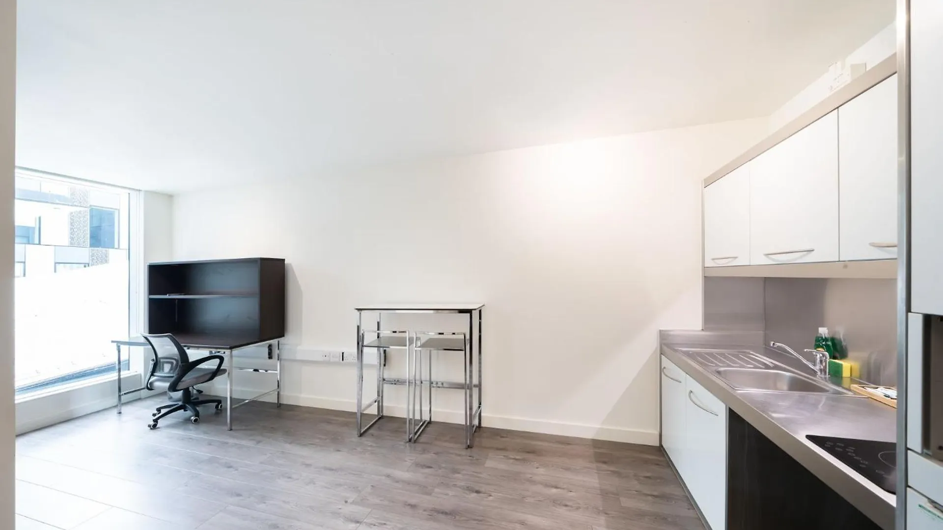 Chapter Spitalfields In London Apartment