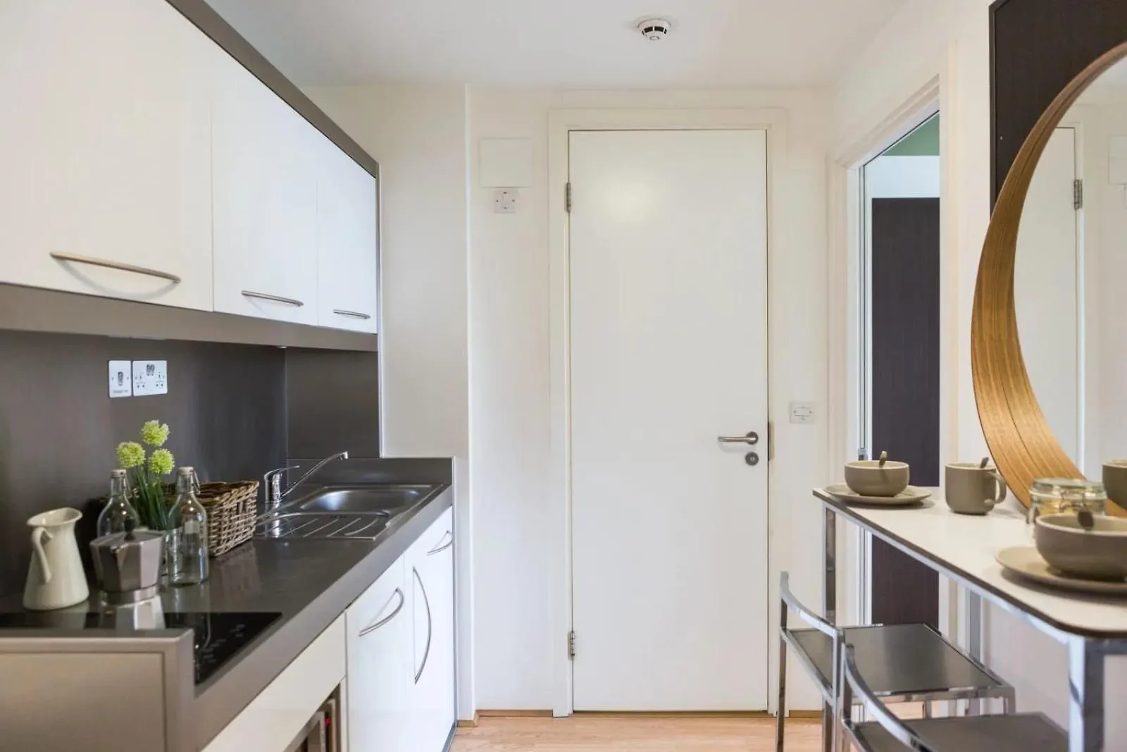 Chapter Spitalfields In London Apartment